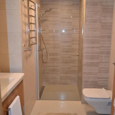 Apartment By Overnight Stays *